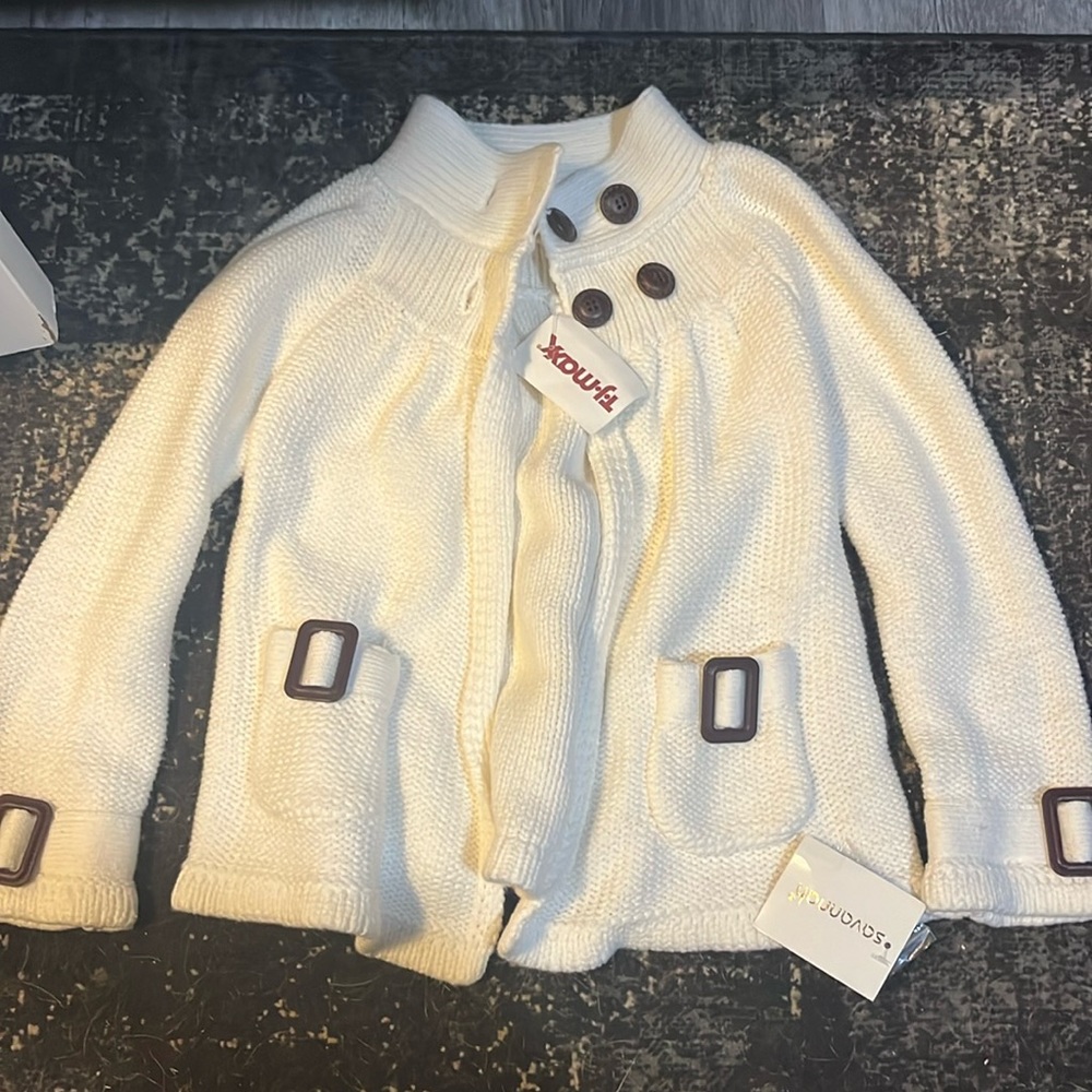 NWT KIDS SWEATER